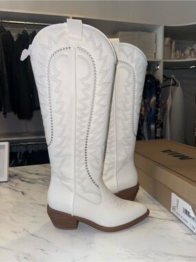 MIA Locklyn Tall Boot